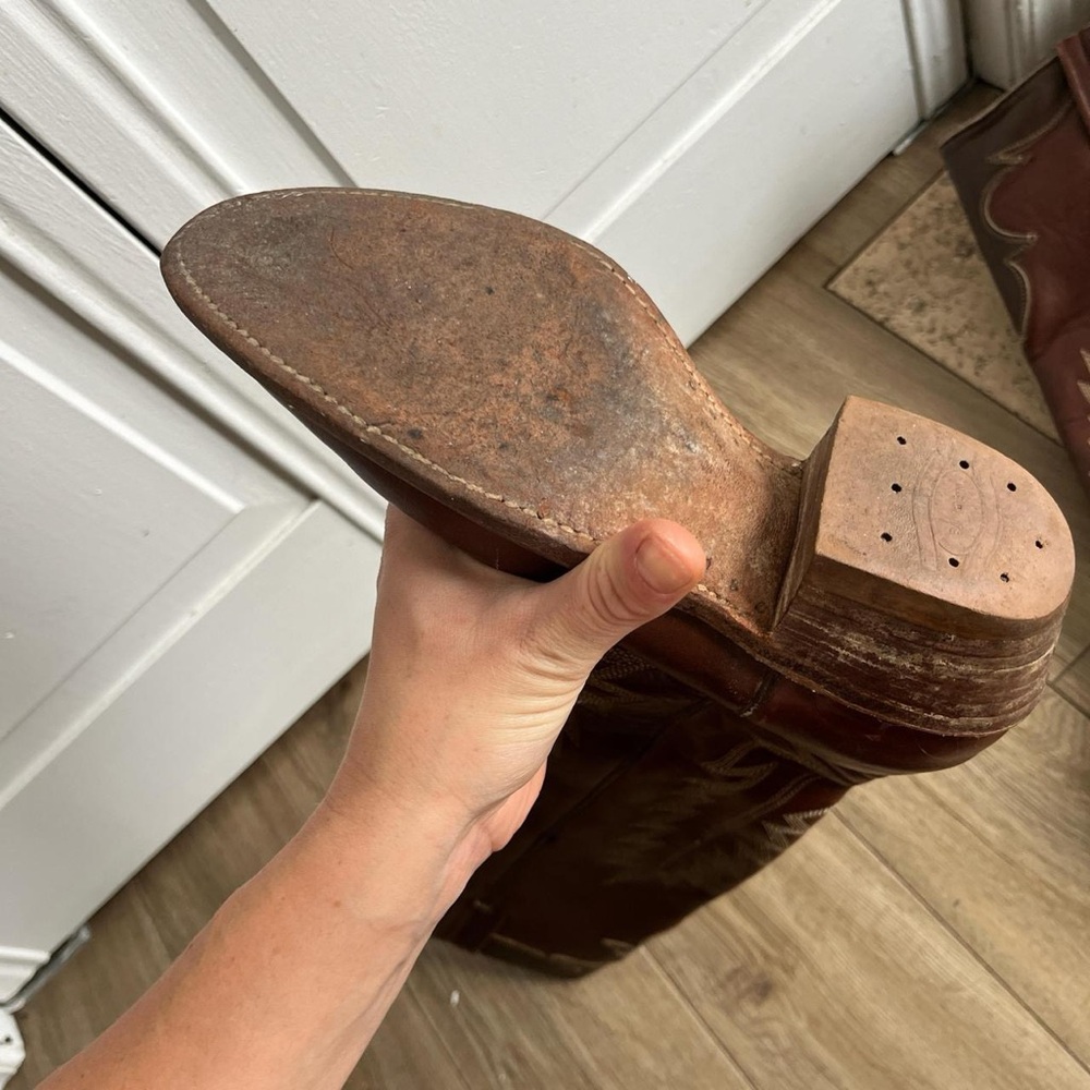 Brown Leather Western Boots - Picture 7 of 7